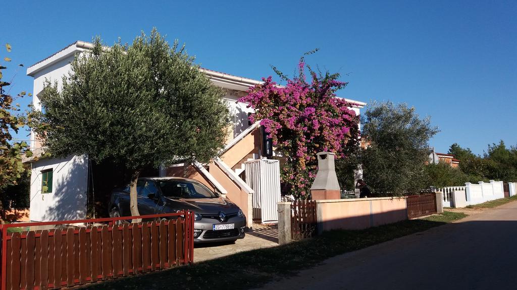 Apartments Jolic Вир Екстер'єр фото